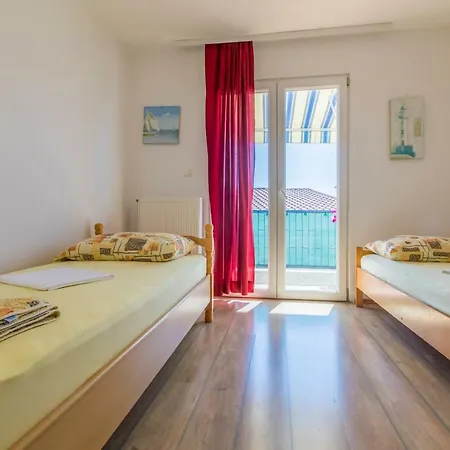 Klement Apartment